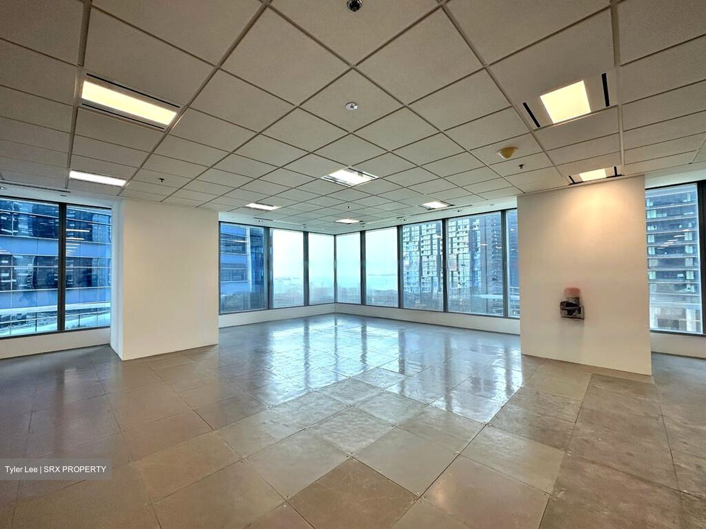 Marina Bay Financial Centre (tower 3) (D1), Office #454698231